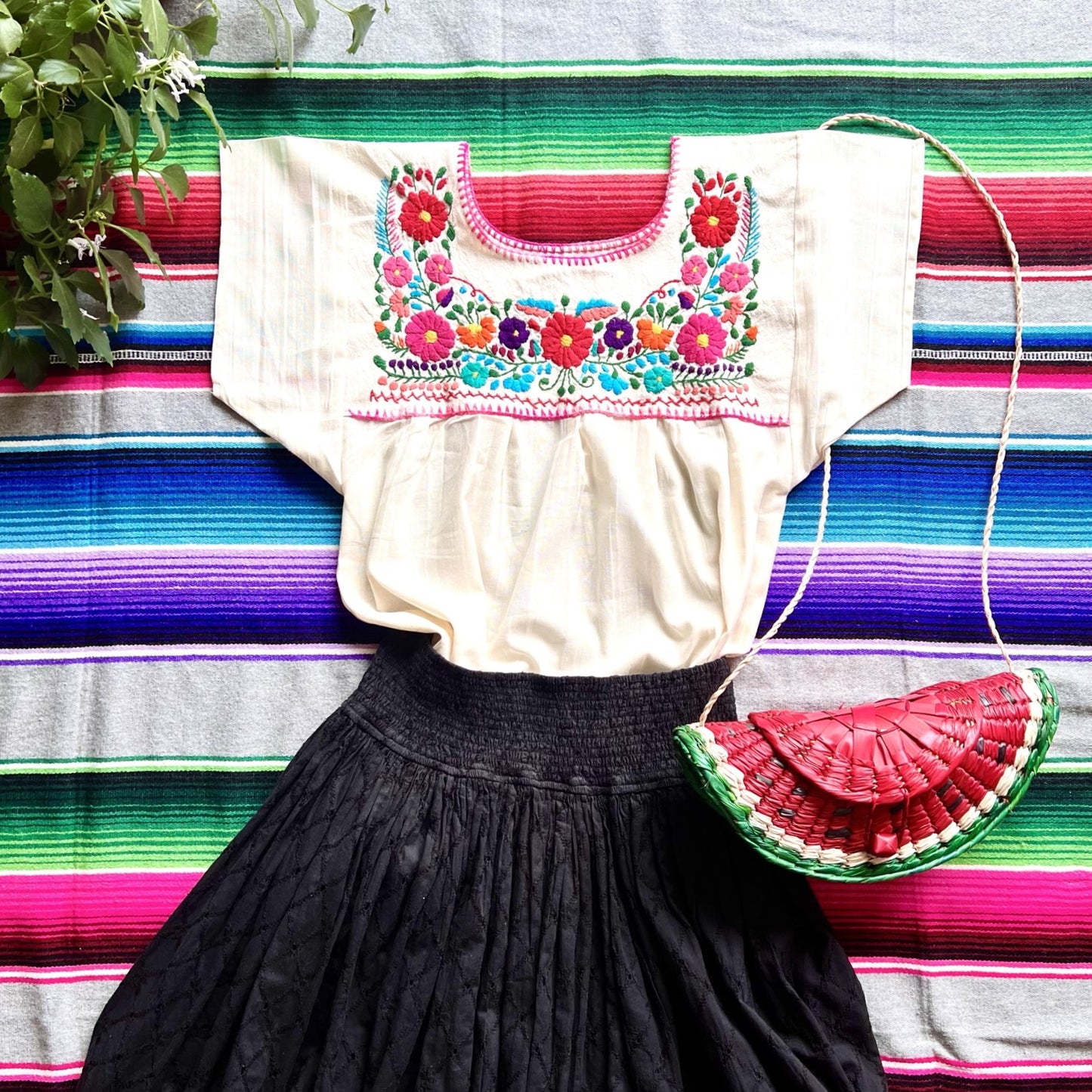 Blusa Margaritas bordadas